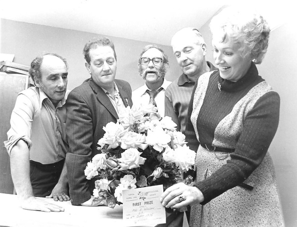 1976 Tupton Flower Society Dinne