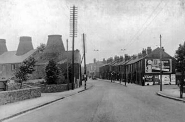 Pearsons Pottery from Sheffield Rd c193 - Kev Walton