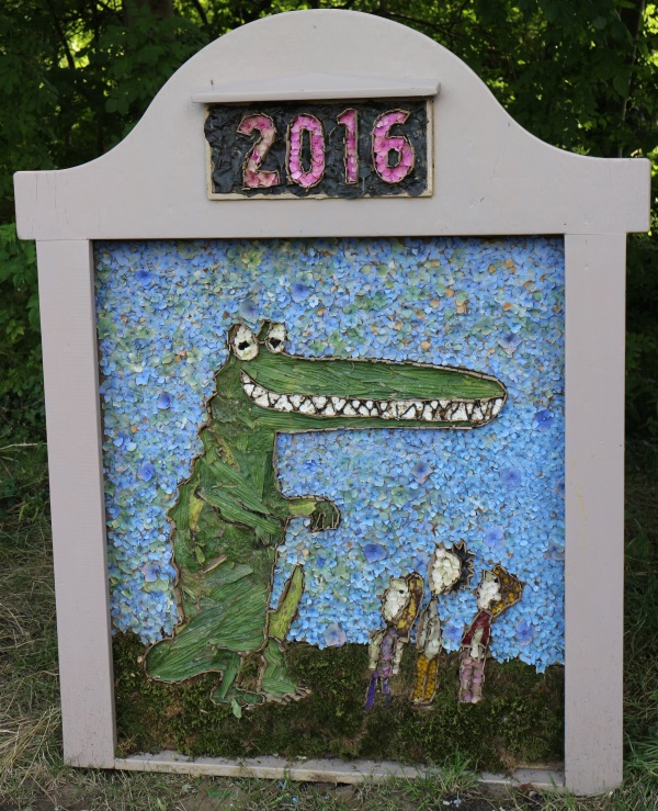 Hollymoorside Well Dressings - 2016