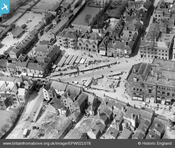 New Square, Chesterfield, 1928 - Britain from above