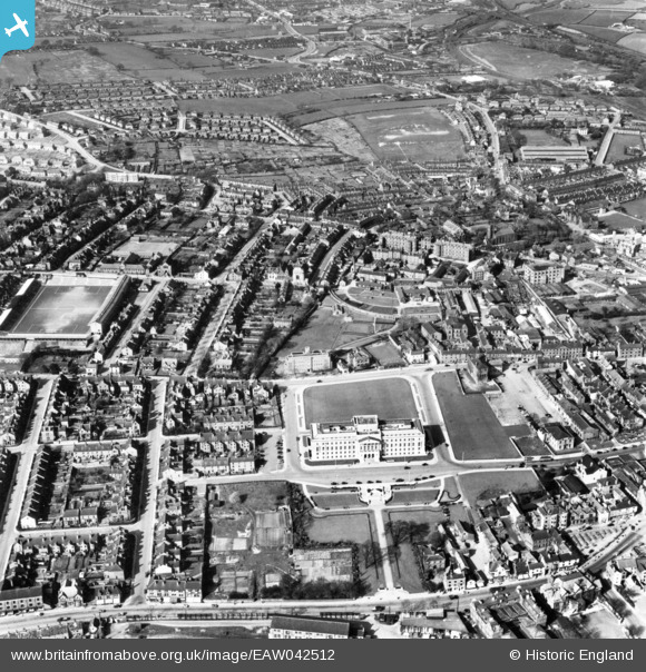 The Town Hall and town centre, Chesterfield, 1952. - Britain from above