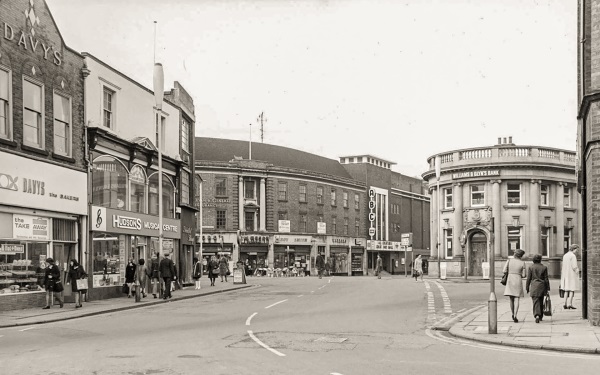 Cavendish Street - Stephenson Place, Chesterfield, 1978.- Paul Greenroad