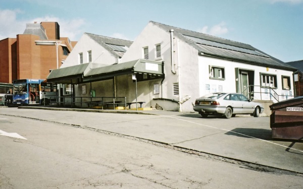 East Midlands Bus Station, Chesterfield, March 2002 - Paul Greenroad