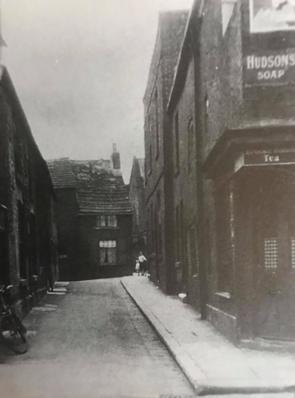 Elder Way from Saltergate, c. 1920 - Alan Taylor