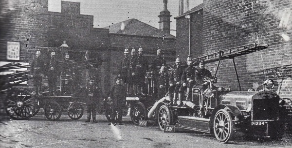 Chesterfield Fire Brigade displaying their old and new appliances in 1911. - Neil Botham