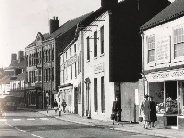 1960s and shows Holywell Street, looking in an easterly direction. - Alan Taylor