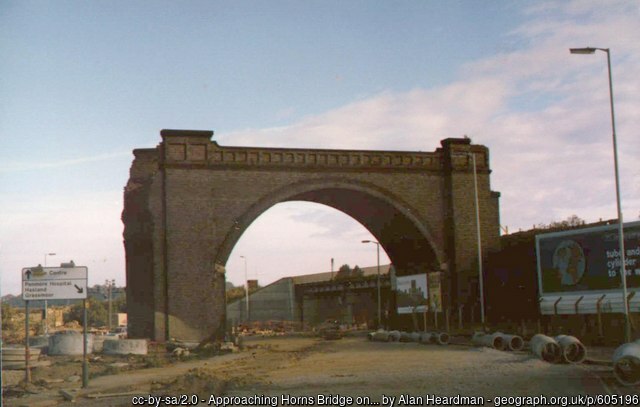 Approaching Horns Bridge on A61 - Alan-Heardman 1975