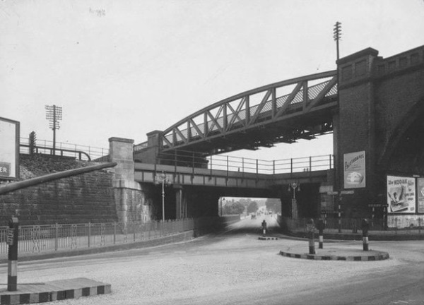 Horns Bridge - Michael Henry Fanshawe