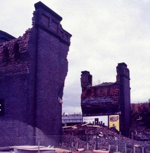 Horns Bridge 1983 - Kev Walton