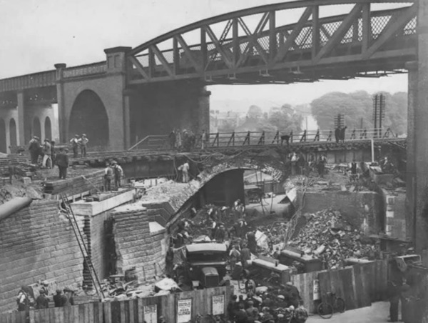 Horns Bridge replacement of old brick archway to Hasland Rd in 1932. - Kev Walton