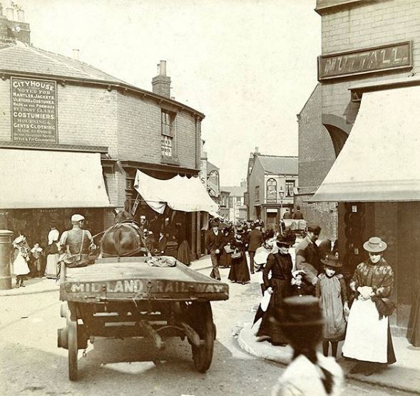 Knifesmithgate  & Stephenson Place, Chesterfield, Derbyshire, 1902 - Rob Marriott