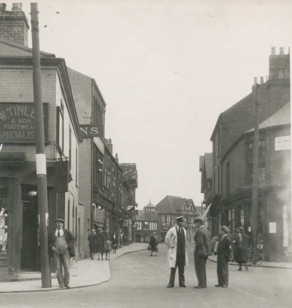 Knifesmithgate street in the early 1930s