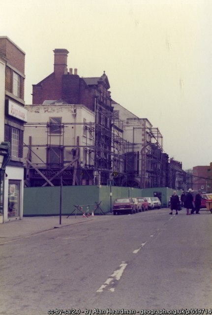 Chesterfield Low Pavement - Alan-Heardman 1979