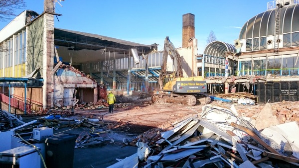 Old leisure centre. David Edwards