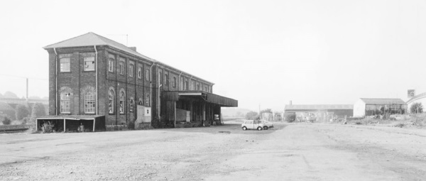 Railway Goods Yard Building, Midland Railway Station, Chesterfield, 1991 - Paul Greenroad