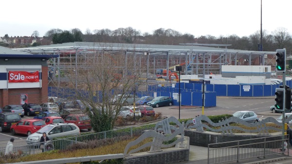 Ravenside Retail Park Building - 2012