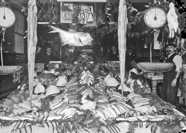 Chesterfield Market Hall around the turn of the 20th century, - Chesterfield Museum.