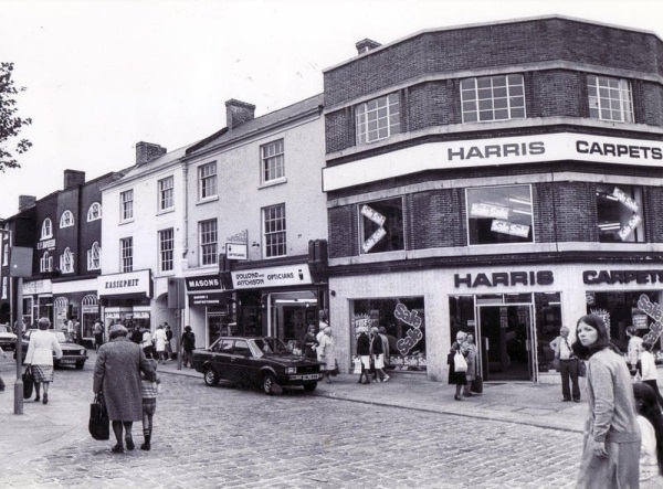 Harris Carpets Low pavement 1982 - Jon Sambrook