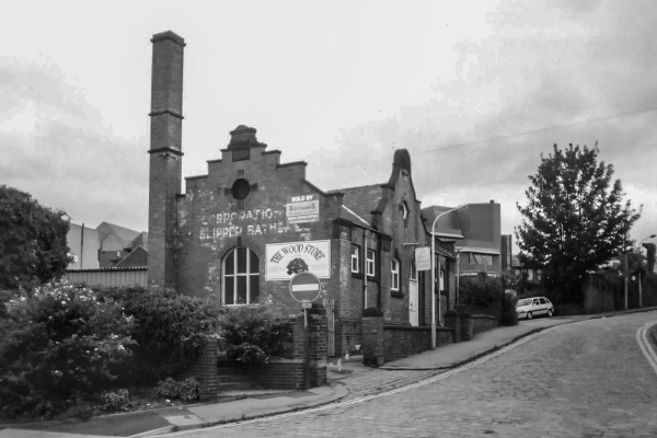 Old Slipper baths