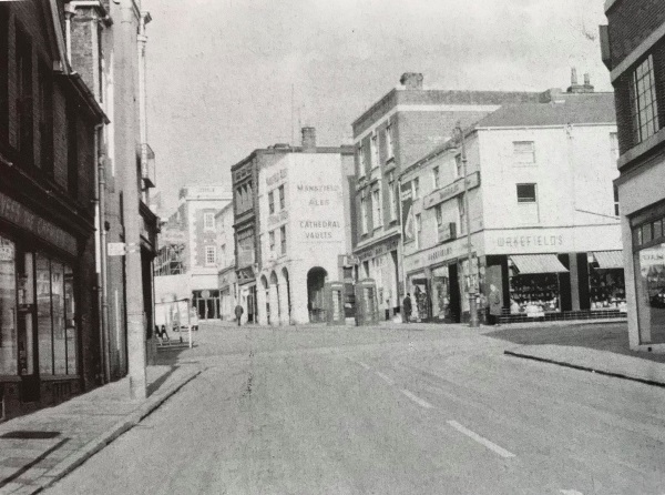 Tontine Road towards the Market Place in the 1960s - Alan Taylor