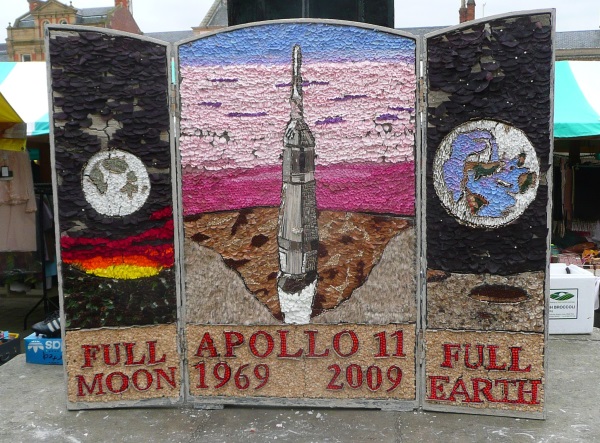 Chesterfield Well Dressings 2009